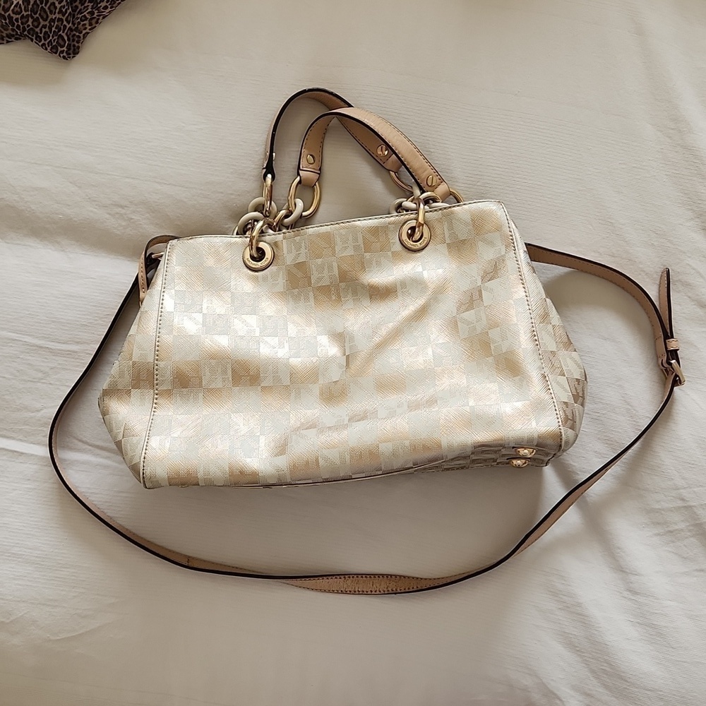 MICHAEL Kors Cynthia Sachel Gold and Tan. MSRP 450